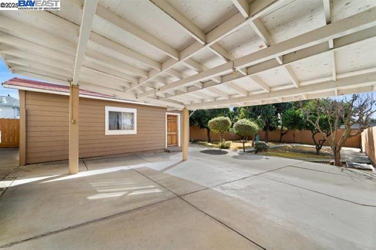 Detail Gallery Image 4 of 35 For 37391 Mission Blvd, Fremont,  CA 94536 - 4 Beds | 2 Baths