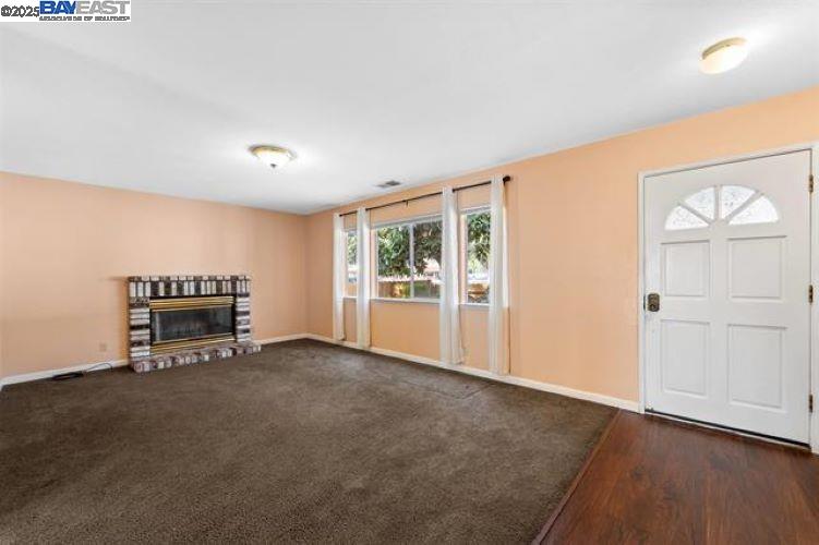 Detail Gallery Image 7 of 35 For 37391 Mission Blvd, Fremont,  CA 94536 - 4 Beds | 2 Baths
