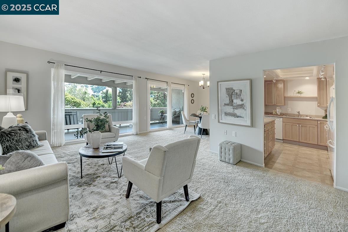 MLS: 41097622 Condo For Sale