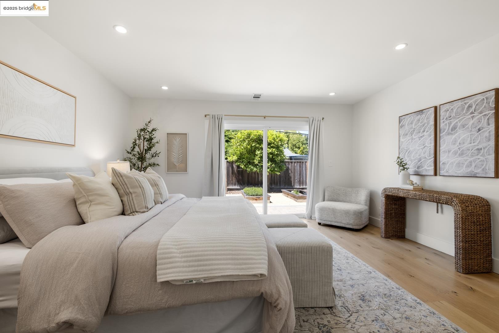 Detail Gallery Image 31 of 51 For 653 Navajo Ct, San Jose,  CA 95123 - 4 Beds | 2 Baths