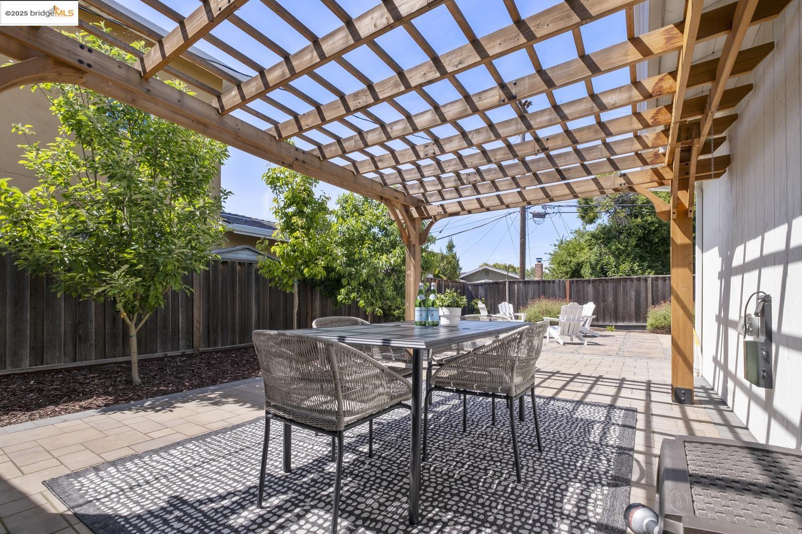Detail Gallery Image 41 of 51 For 653 Navajo Ct, San Jose,  CA 95123 - 4 Beds | 2 Baths