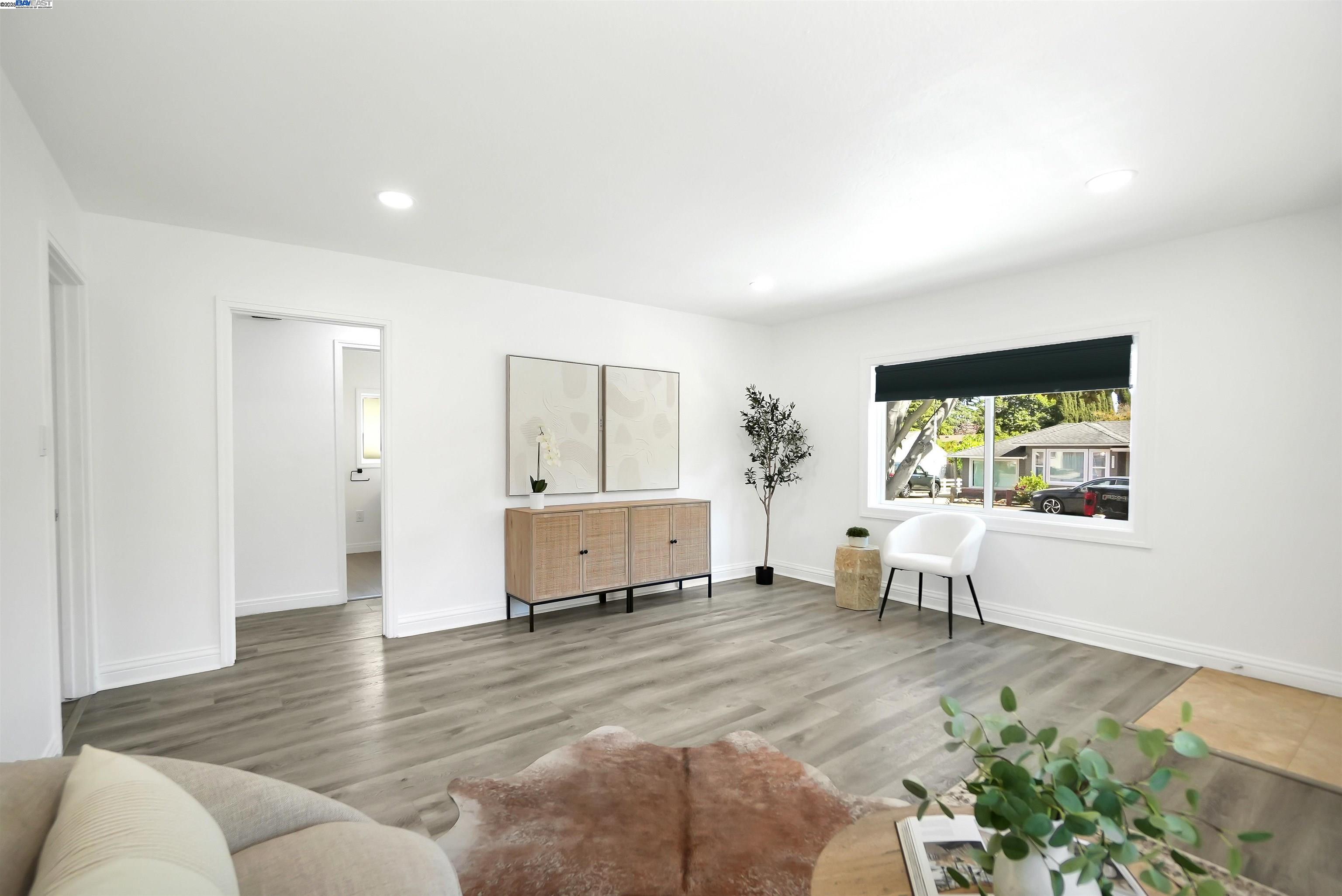 Detail Gallery Image 13 of 60 For 3254 Keith Ave, Castro Valley,  CA 94546 - – Beds | – Baths