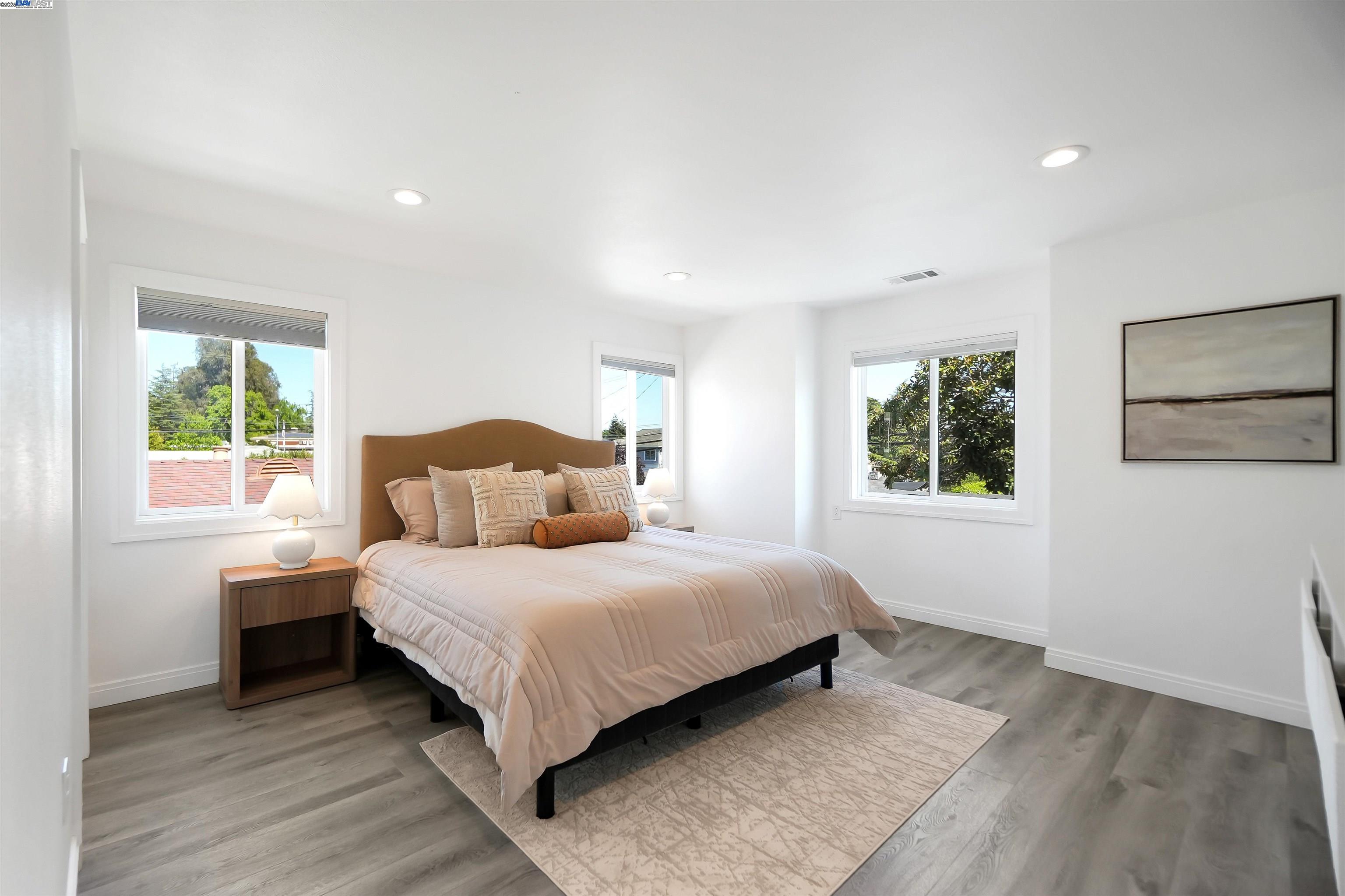 Detail Gallery Image 23 of 60 For 3254 Keith Ave, Castro Valley,  CA 94546 - – Beds | – Baths