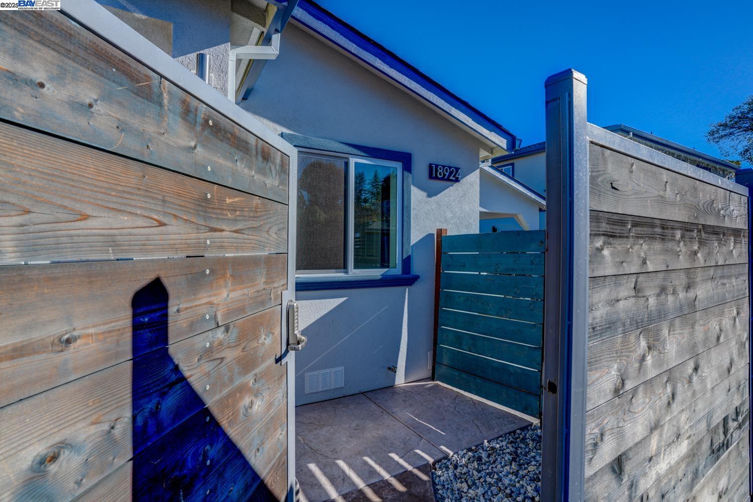 Detail Gallery Image 33 of 60 For 3254 Keith Ave, Castro Valley,  CA 94546 - – Beds | – Baths