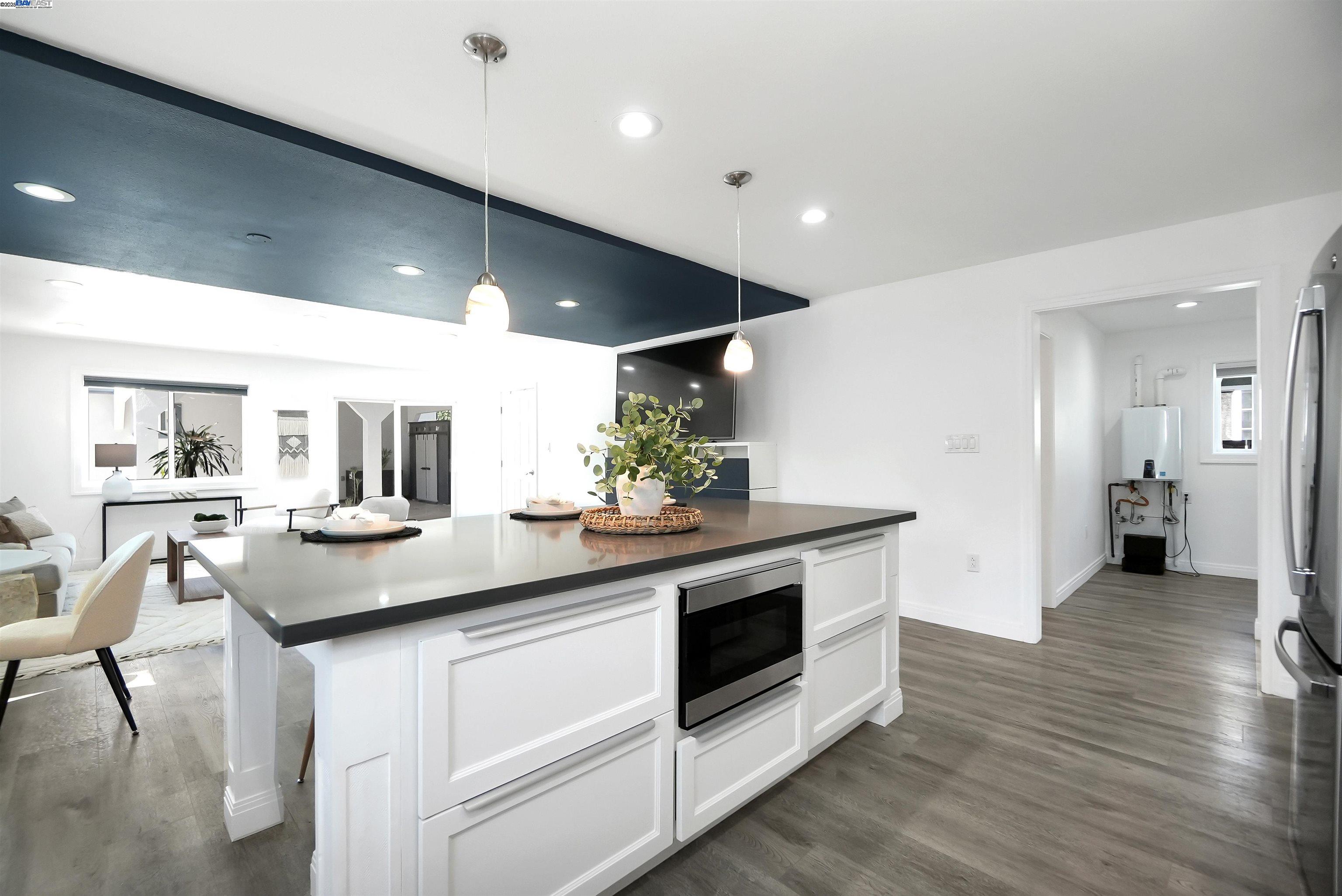 Detail Gallery Image 6 of 60 For 3254 Keith Ave, Castro Valley,  CA 94546 - – Beds | – Baths