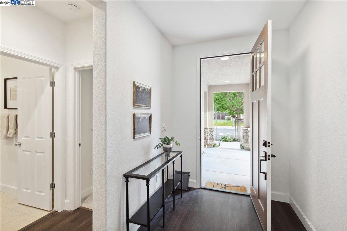 Detail Gallery Image 11 of 55 For 649 Ray Ct, Brentwood,  CA 94513 - 4 Beds | 3 Baths