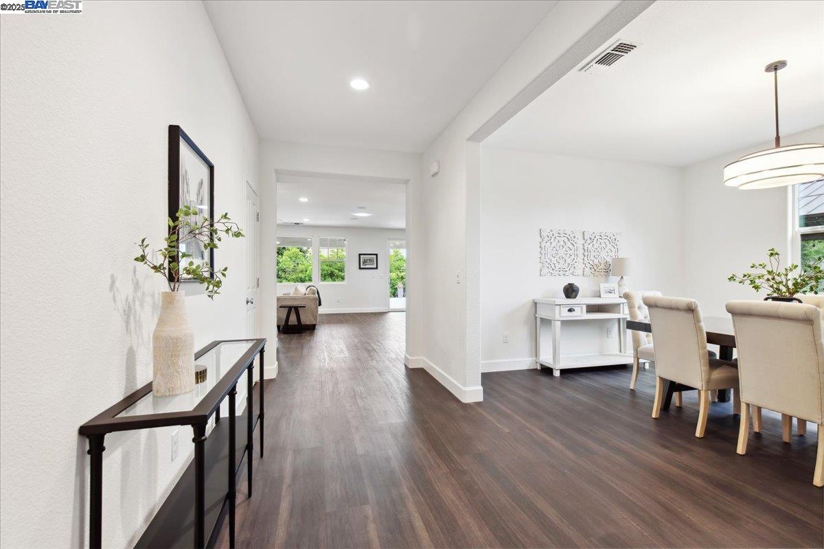 Detail Gallery Image 12 of 55 For 649 Ray Ct, Brentwood,  CA 94513 - 4 Beds | 3 Baths
