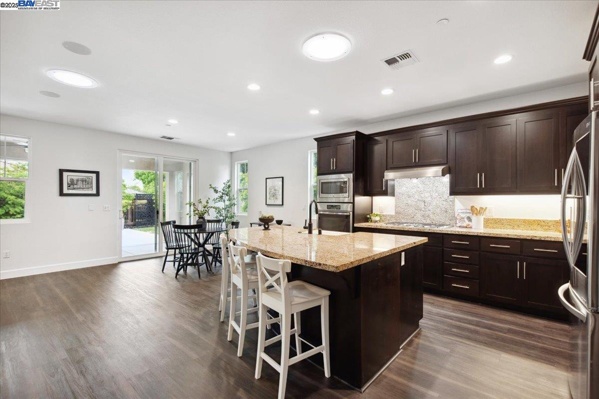 Detail Gallery Image 18 of 55 For 649 Ray Ct, Brentwood,  CA 94513 - 4 Beds | 3 Baths