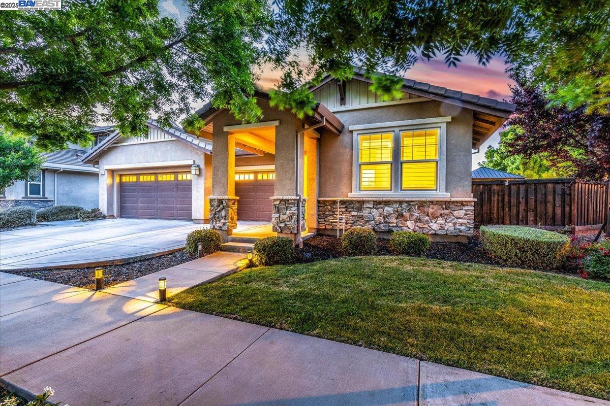 Detail Gallery Image 3 of 55 For 649 Ray Ct, Brentwood,  CA 94513 - 4 Beds | 3 Baths