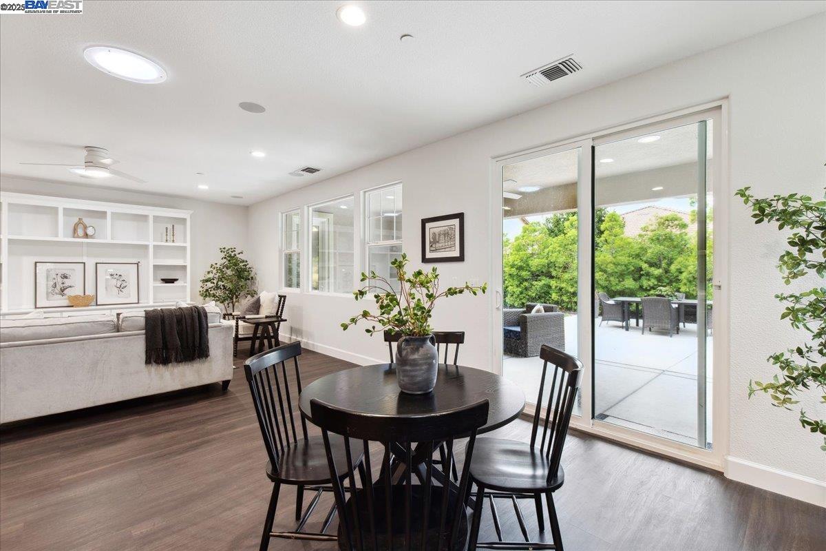 Detail Gallery Image 22 of 55 For 649 Ray Ct, Brentwood,  CA 94513 - 4 Beds | 3 Baths