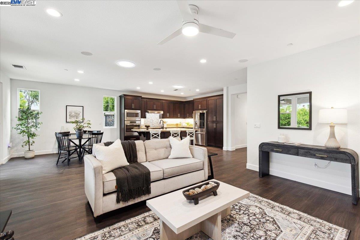 Detail Gallery Image 26 of 55 For 649 Ray Ct, Brentwood,  CA 94513 - 4 Beds | 3 Baths