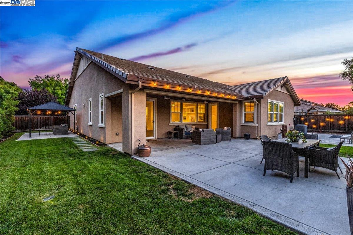 Detail Gallery Image 10 of 55 For 649 Ray Ct, Brentwood,  CA 94513 - 4 Beds | 3 Baths