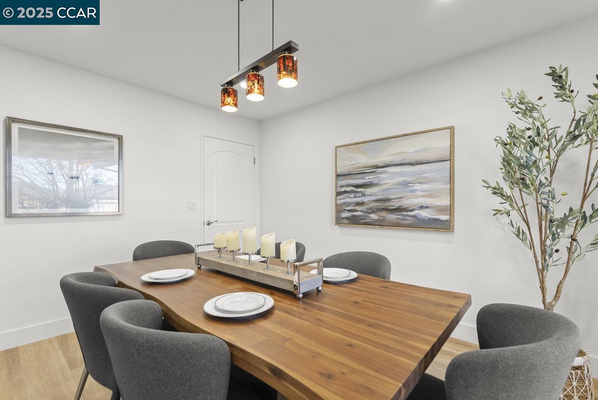 Detail Gallery Image 17 of 54 For 27167 Belfast Lane, Hayward,  CA 94542 - 4 Beds | 2 Baths