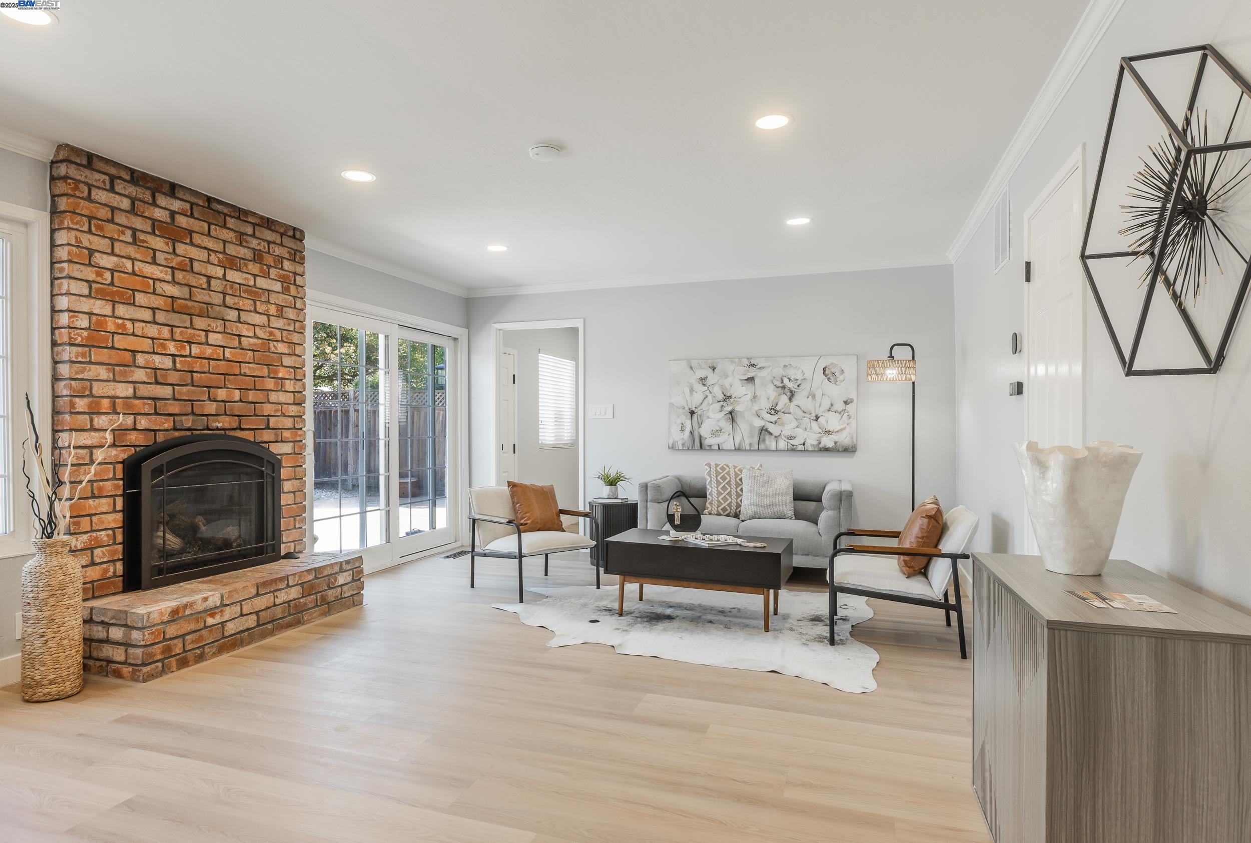 Detail Gallery Image 8 of 35 For 803 Russell Ln, Milpitas,  CA 95035 - 4 Beds | 3 Baths