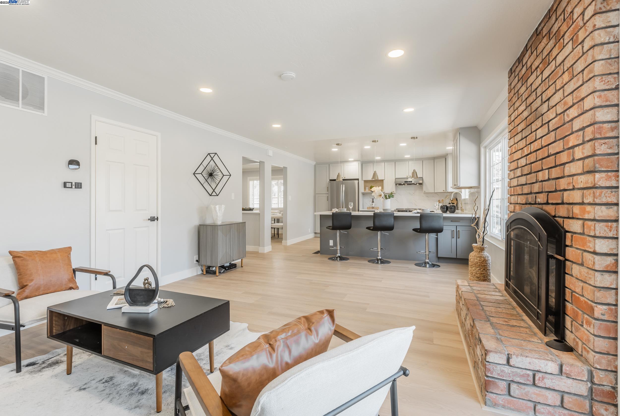 Detail Gallery Image 9 of 35 For 803 Russell Ln, Milpitas,  CA 95035 - 4 Beds | 3 Baths