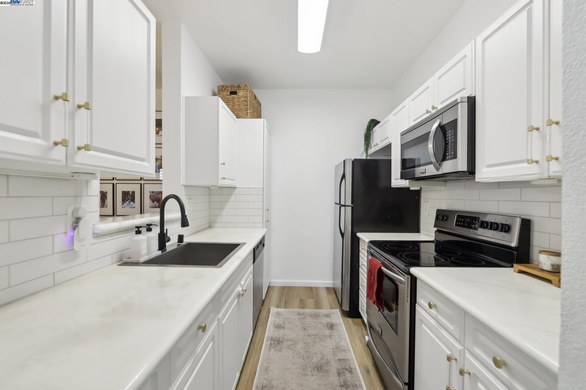Photo #5: 41097633 Listing: Photo #5