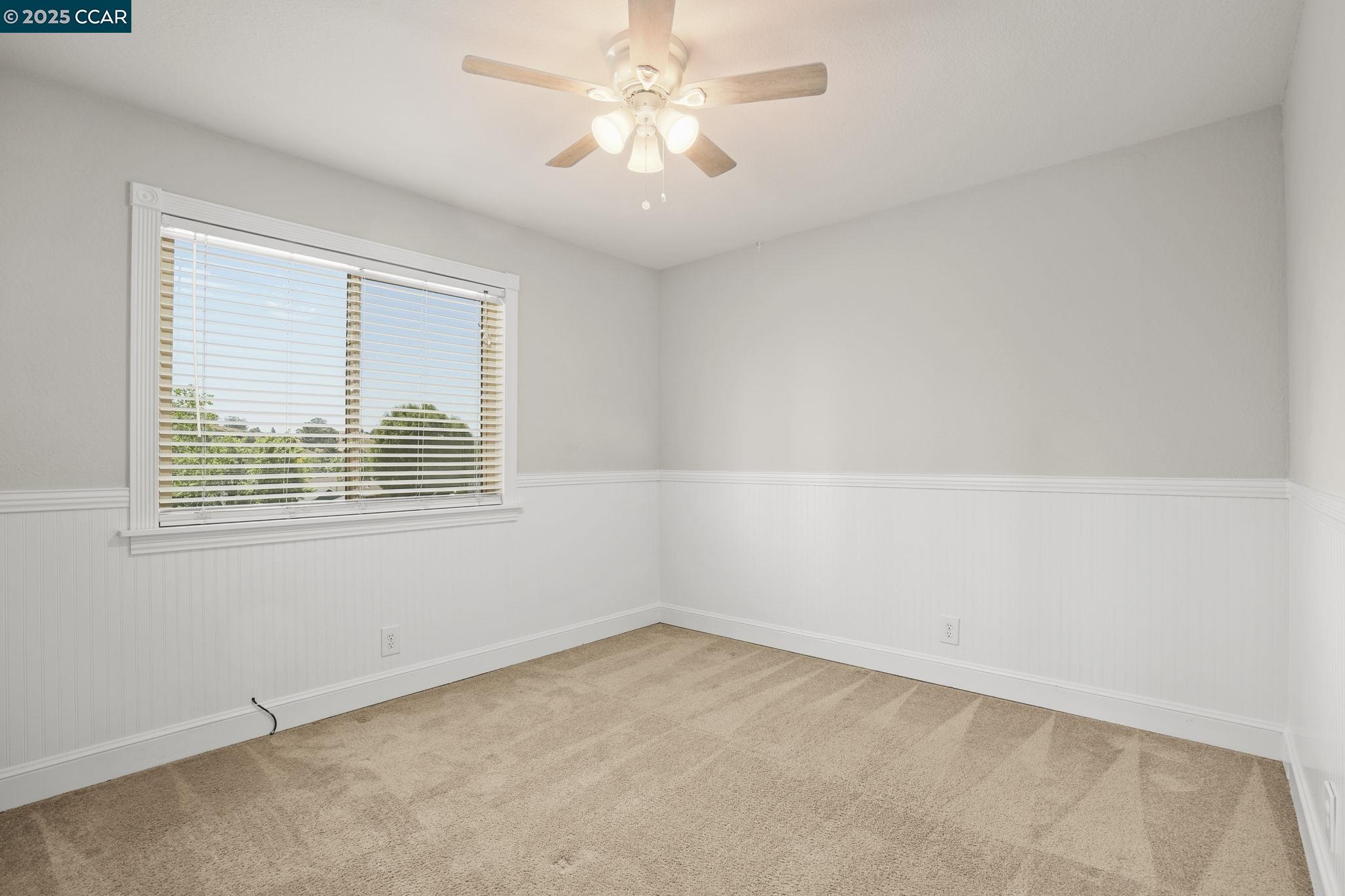 Detail Gallery Image 19 of 32 For 89 Cormorant Court, Martinez,  CA 94553 - 3 Beds | 2/1 Baths