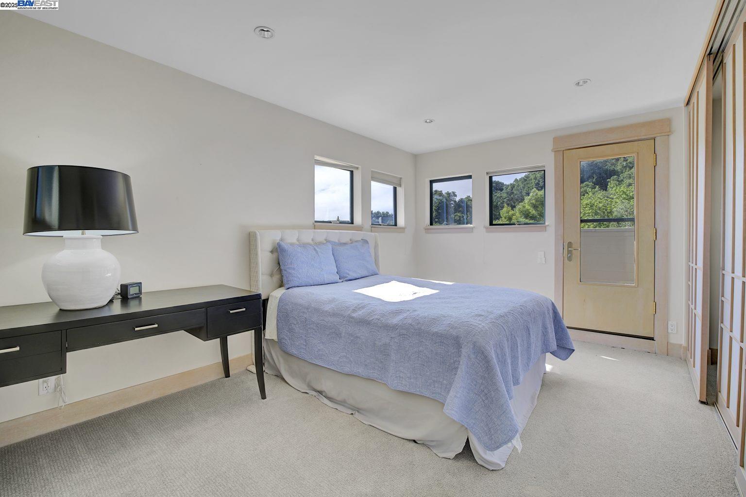 Detail Gallery Image 29 of 46 For 319 Tappan Ter, Orinda,  CA 94563 - 5 Beds | 4/1 Baths