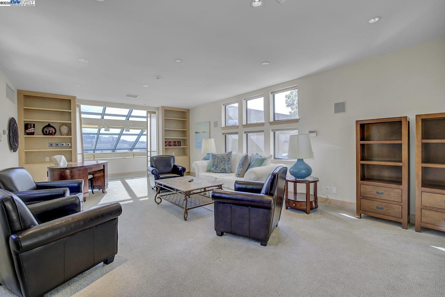 Detail Gallery Image 35 of 46 For 319 Tappan Ter, Orinda,  CA 94563 - 5 Beds | 4/1 Baths