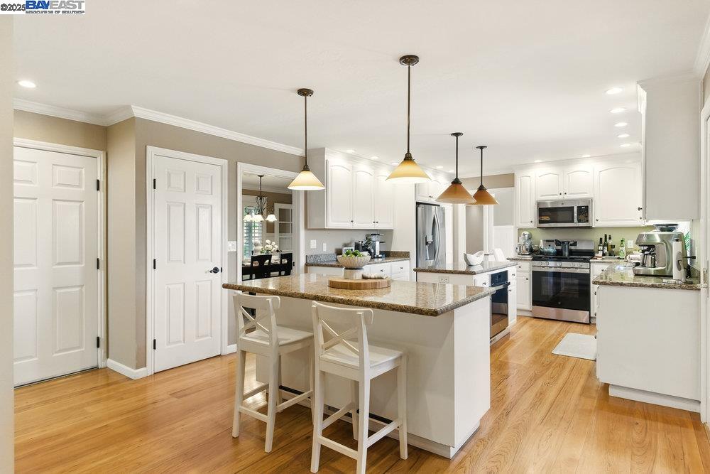 Detail Gallery Image 13 of 60 For 2680 Marina Ave., Livermore,  CA 94550 - 4 Beds | 3/1 Baths