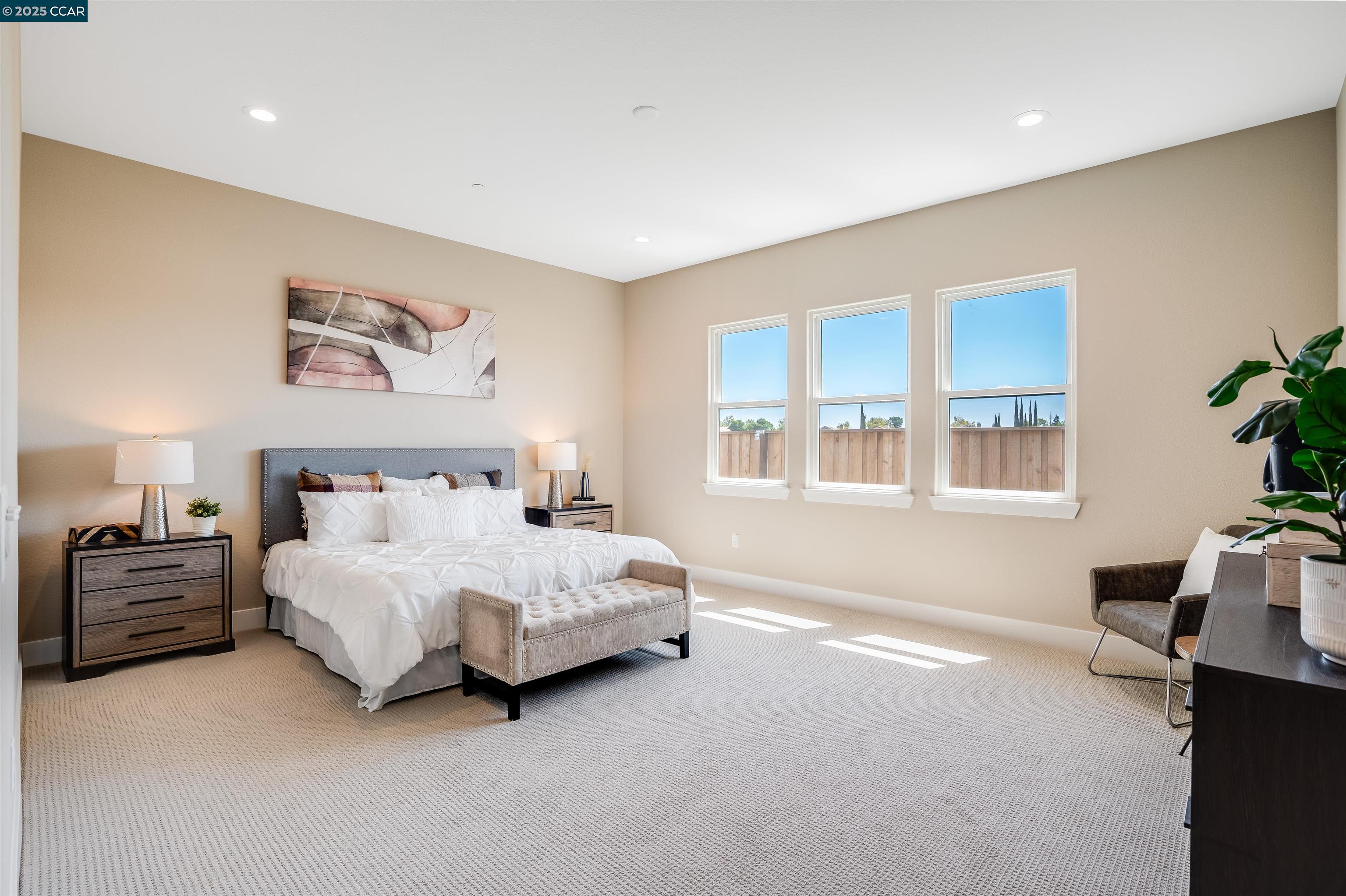 Detail Gallery Image 12 of 39 For 1567 Aloha Lane, Tracy,  CA 95377 - 3 Beds | 2/1 Baths