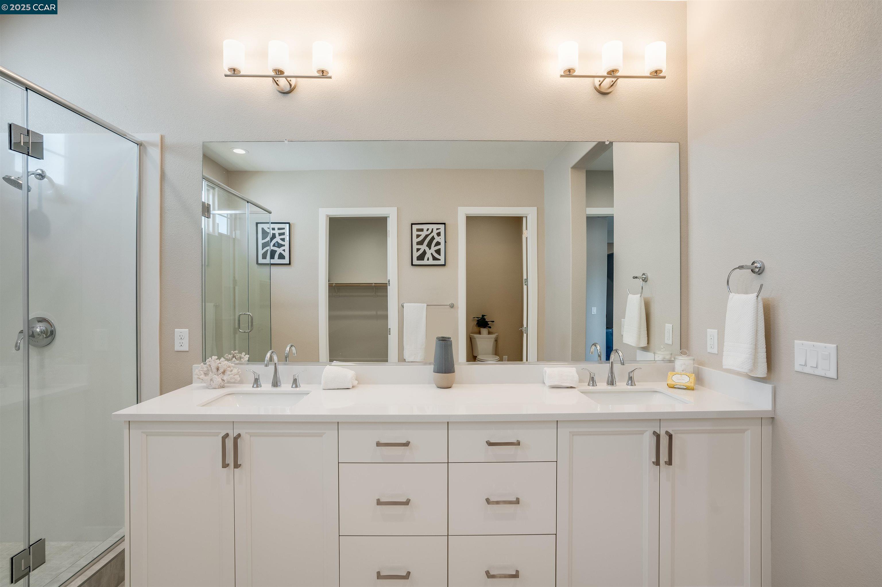 Detail Gallery Image 14 of 39 For 1567 Aloha Lane, Tracy,  CA 95377 - 3 Beds | 2/1 Baths