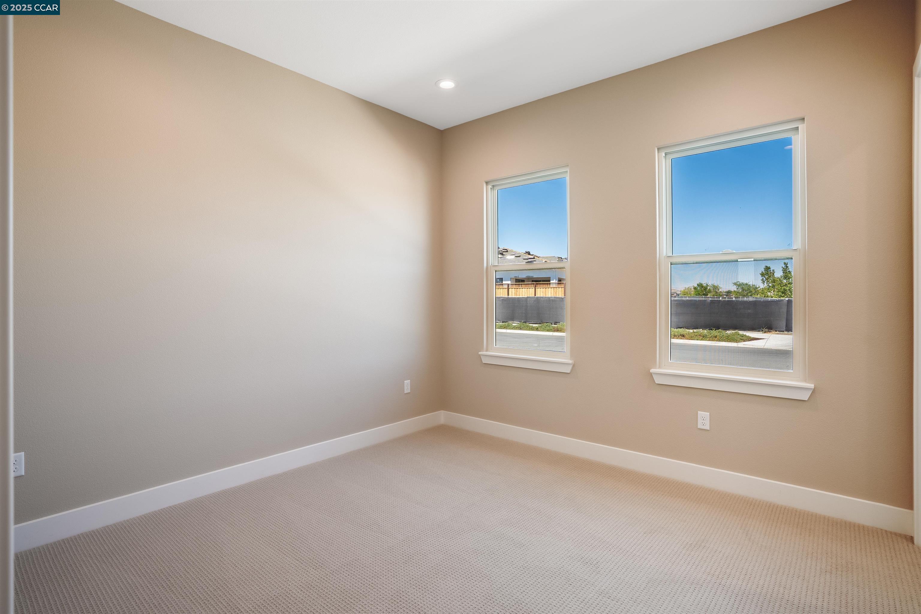 Detail Gallery Image 17 of 39 For 1567 Aloha Lane, Tracy,  CA 95377 - 3 Beds | 2/1 Baths