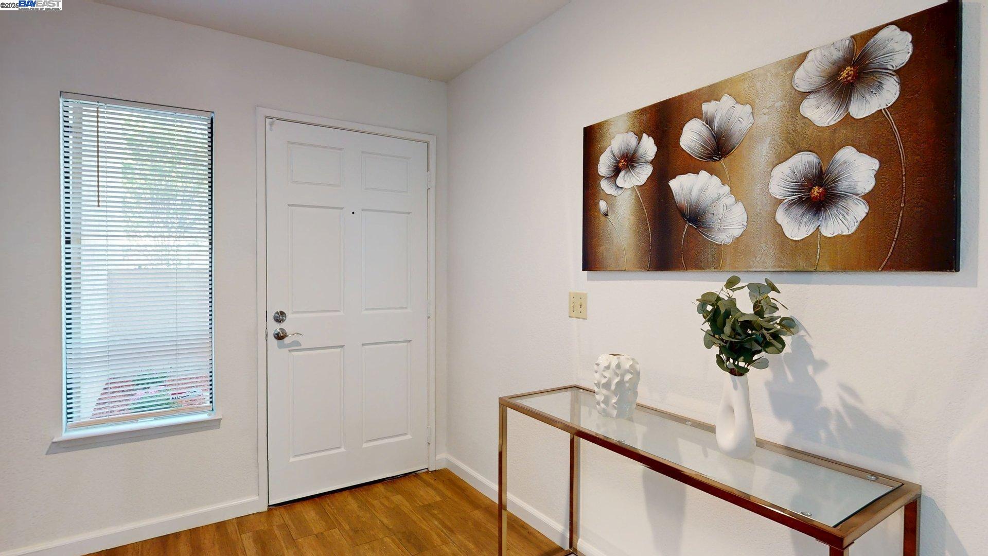 Detail Gallery Image 22 of 56 For 957 Huntington Cmn, Fremont,  CA 94536 - 2 Beds | 2/1 Baths