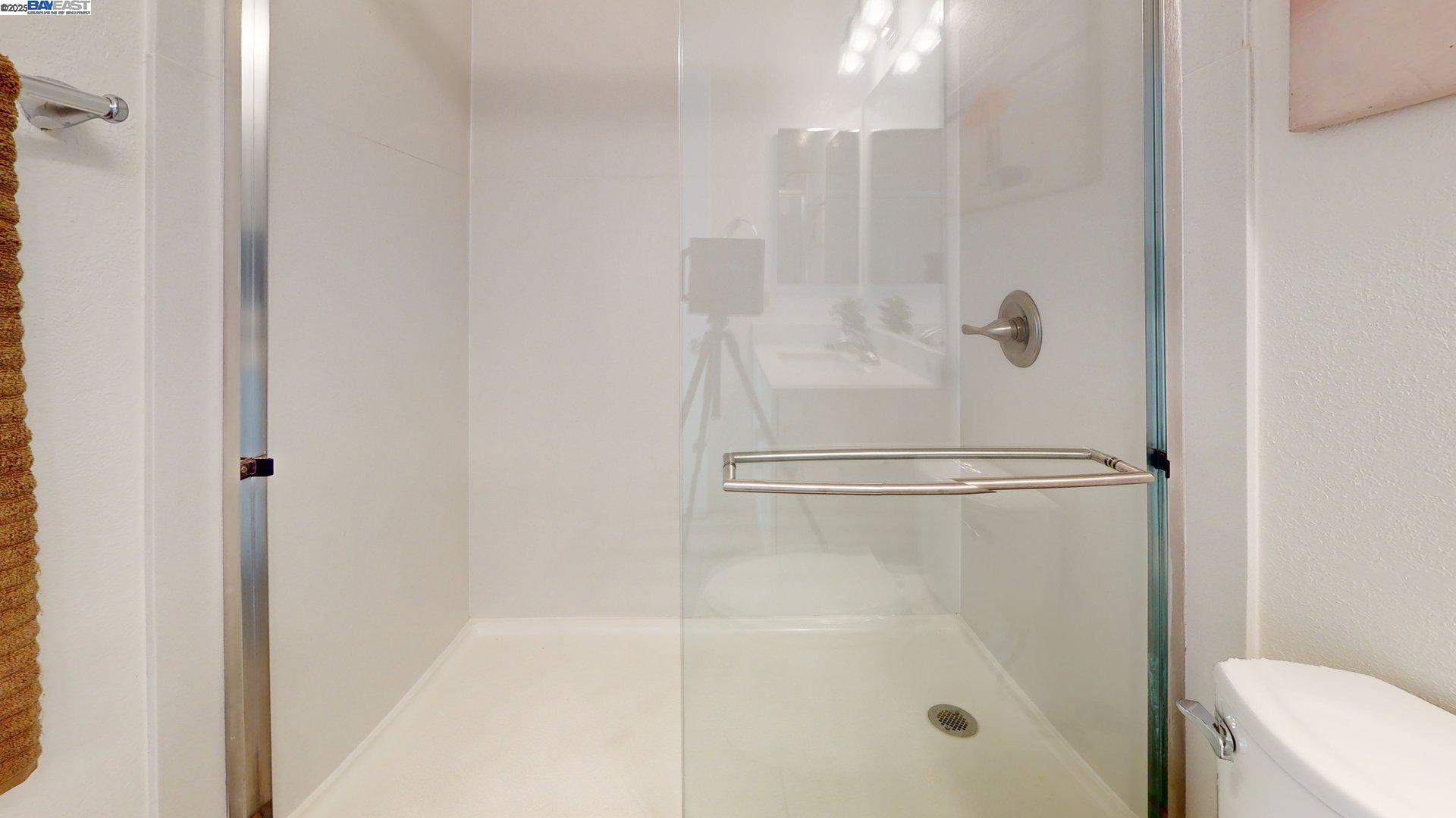 Detail Gallery Image 29 of 56 For 957 Huntington Cmn, Fremont,  CA 94536 - 2 Beds | 2/1 Baths