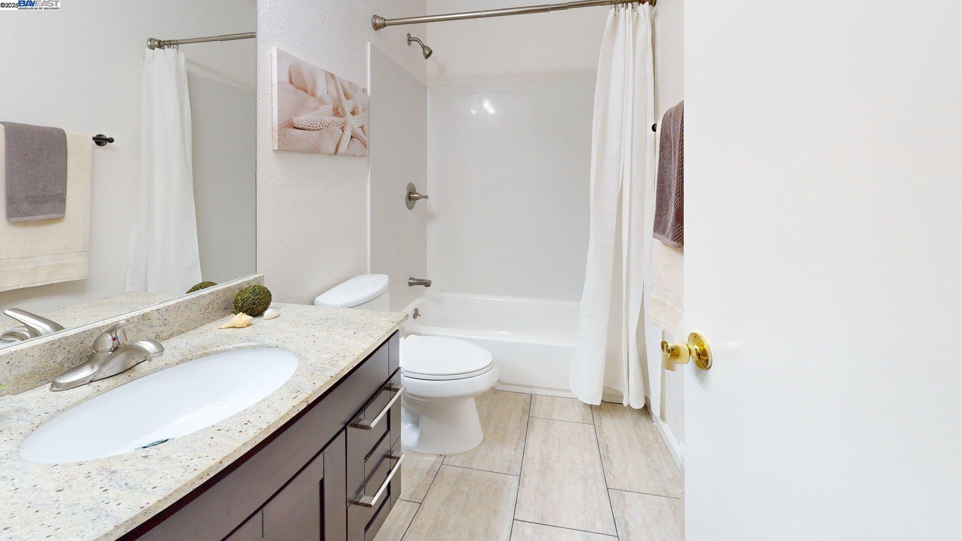 Detail Gallery Image 36 of 56 For 957 Huntington Cmn, Fremont,  CA 94536 - 2 Beds | 2/1 Baths