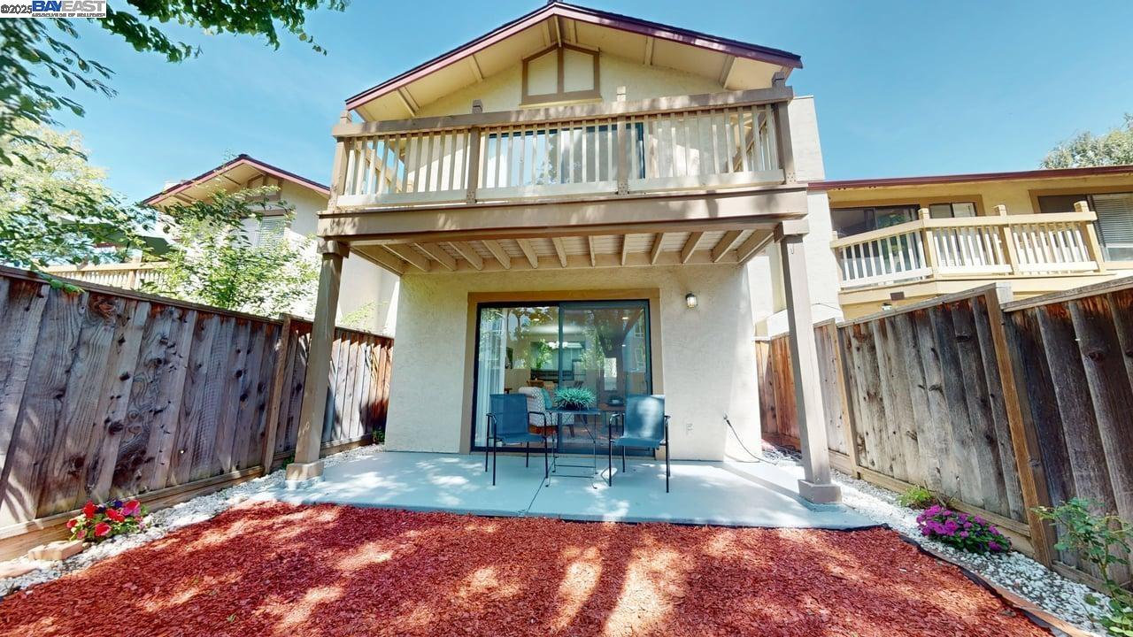 Detail Gallery Image 44 of 56 For 957 Huntington Cmn, Fremont,  CA 94536 - 2 Beds | 2/1 Baths