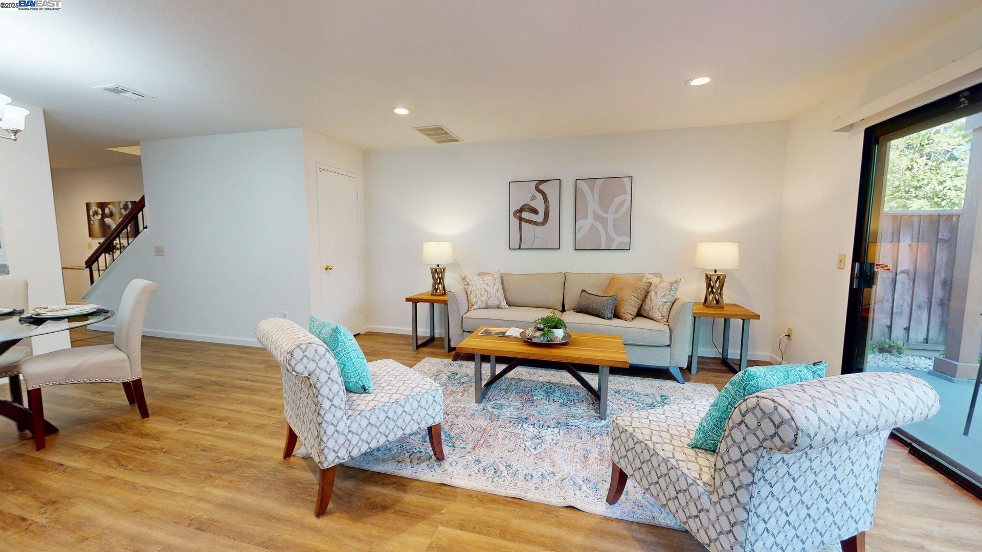 Detail Gallery Image 6 of 56 For 957 Huntington Cmn, Fremont,  CA 94536 - 2 Beds | 2/1 Baths