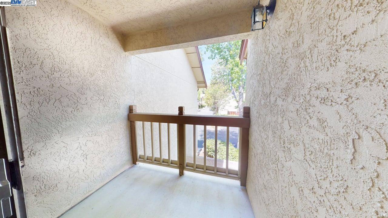 Detail Gallery Image 50 of 56 For 957 Huntington Cmn, Fremont,  CA 94536 - 2 Beds | 2/1 Baths