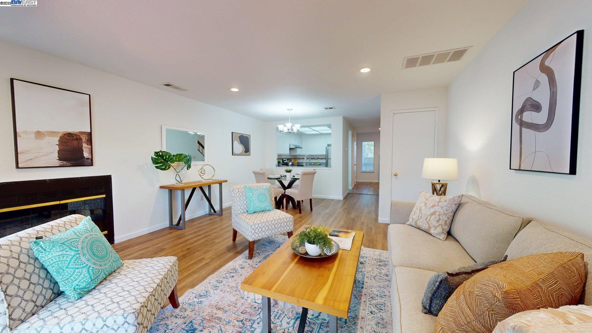 Detail Gallery Image 9 of 56 For 957 Huntington Cmn, Fremont,  CA 94536 - 2 Beds | 2/1 Baths