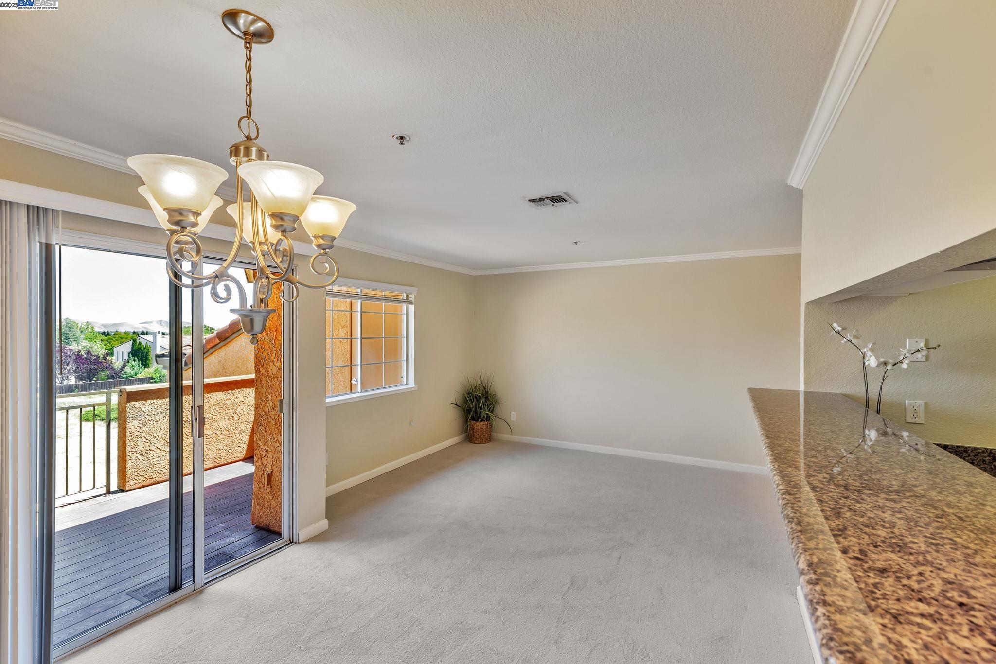 Detail Gallery Image 10 of 32 For 490 Bollinger Canyon Ln #367,  San Ramon,  CA 94582 - 1 Beds | 1 Baths