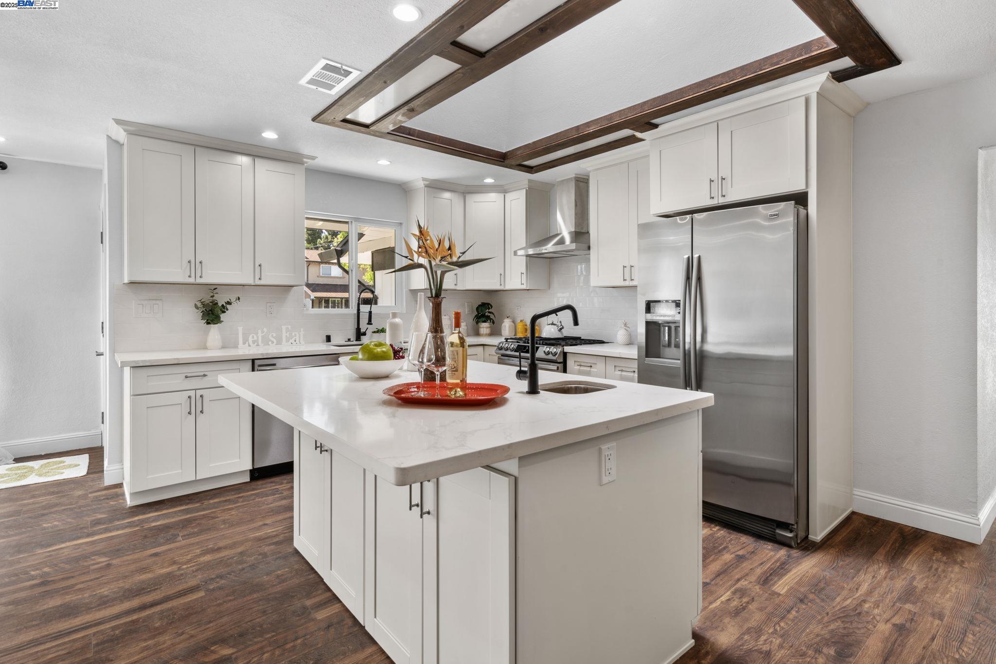 Detail Gallery Image 14 of 49 For 4189 Ogden Dr, Fremont,  CA 94538 - 4 Beds | 2 Baths
