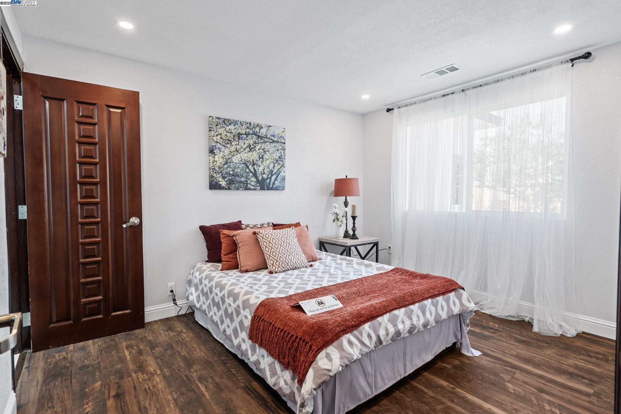 Detail Gallery Image 26 of 49 For 4189 Ogden Dr, Fremont,  CA 94538 - 4 Beds | 2 Baths