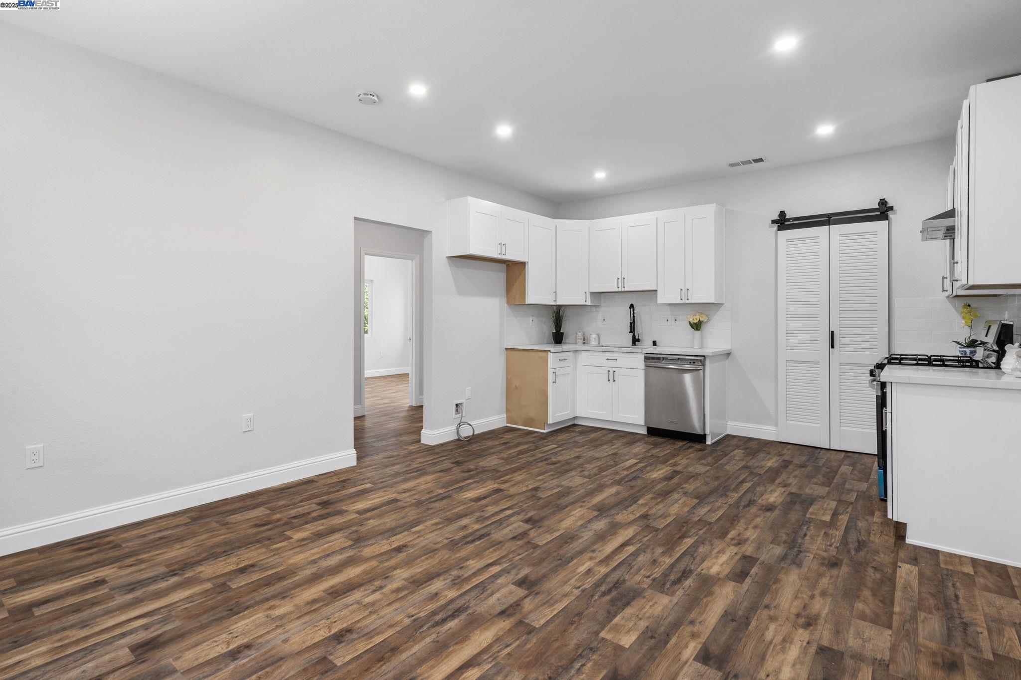 Detail Gallery Image 33 of 49 For 4189 Ogden Dr, Fremont,  CA 94538 - 4 Beds | 2 Baths