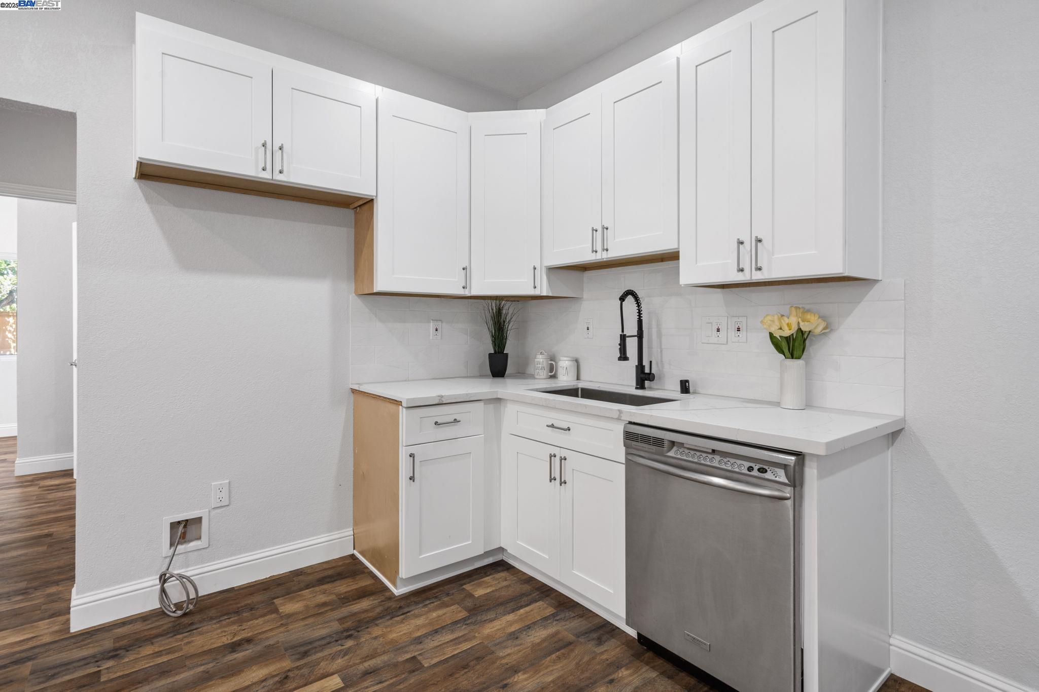 Detail Gallery Image 35 of 49 For 4189 Ogden Dr, Fremont,  CA 94538 - 4 Beds | 2 Baths