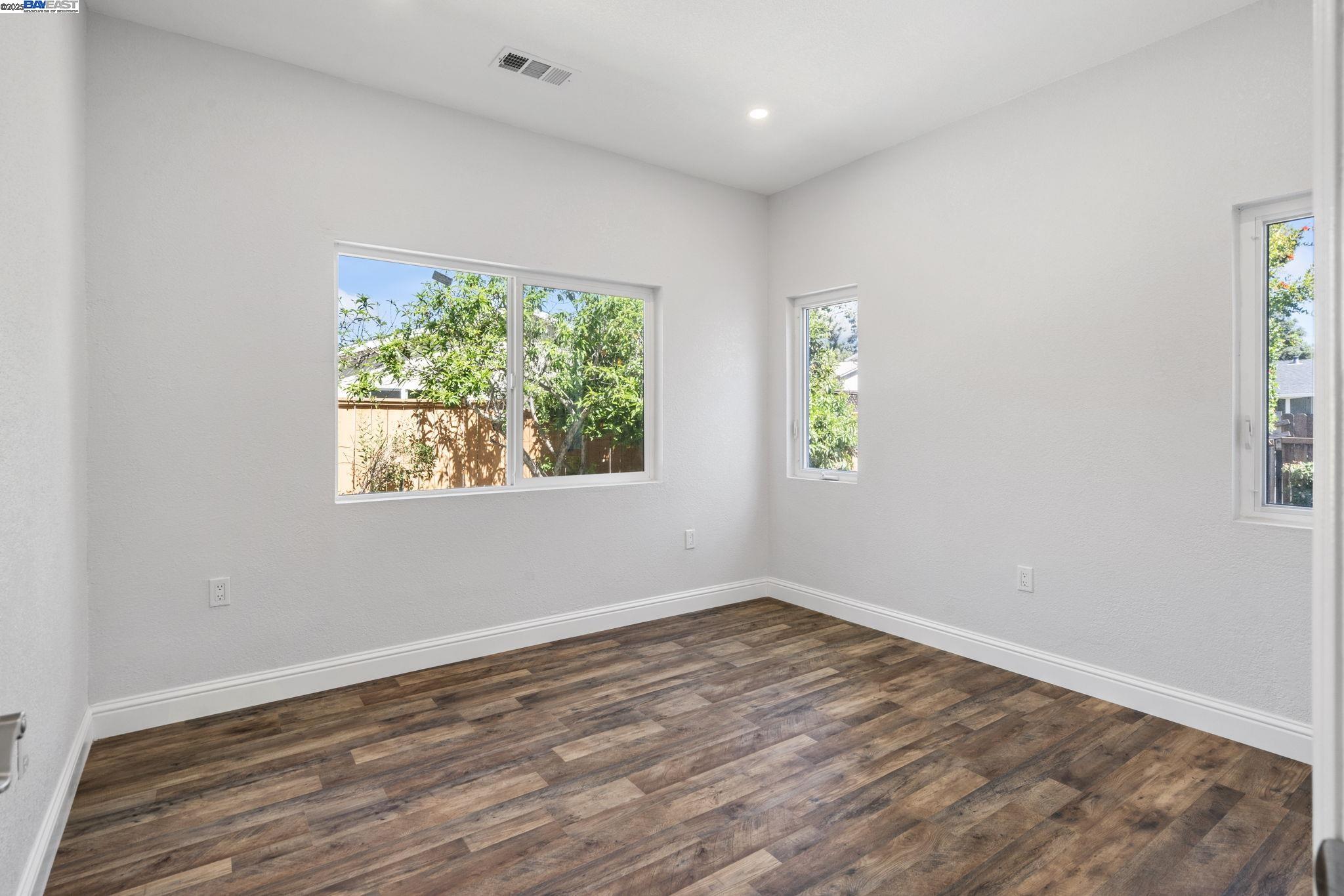 Detail Gallery Image 41 of 49 For 4189 Ogden Dr, Fremont,  CA 94538 - 4 Beds | 2 Baths