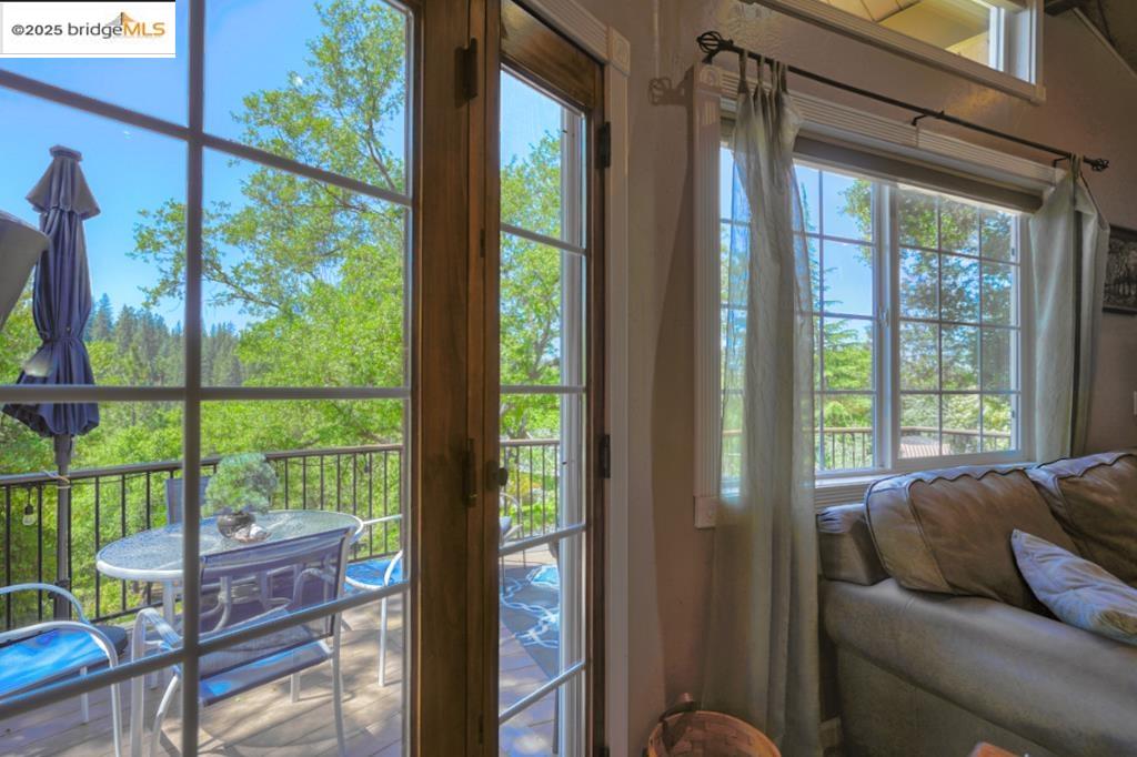 Detail Gallery Image 12 of 41 For 20738 Forestwood, Groveland,  CA 95321-9324 - 3 Beds | 3 Baths