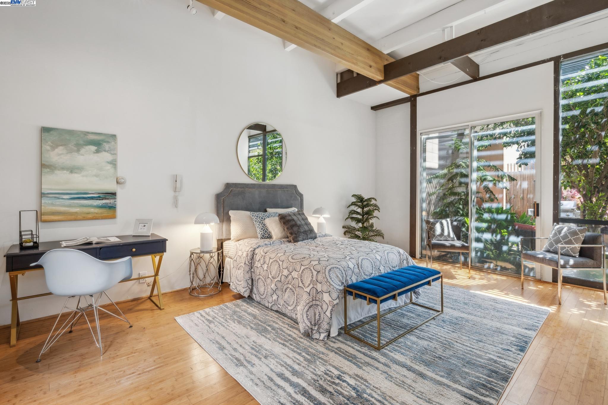 Detail Gallery Image 17 of 46 For 2112 West St #2,  Oakland,  CA 94612 - 2 Beds | 2 Baths