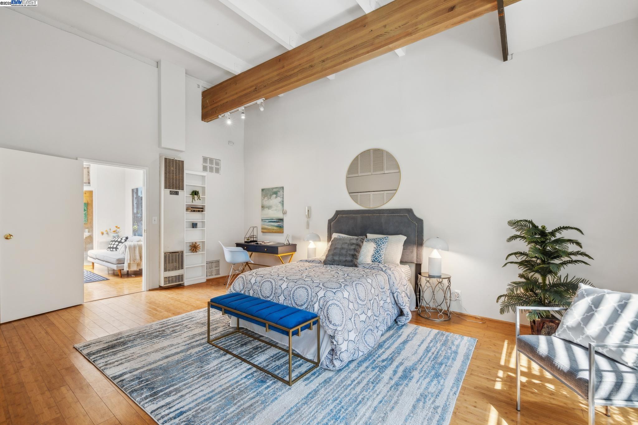 Detail Gallery Image 19 of 46 For 2112 West St #2,  Oakland,  CA 94612 - 2 Beds | 2 Baths