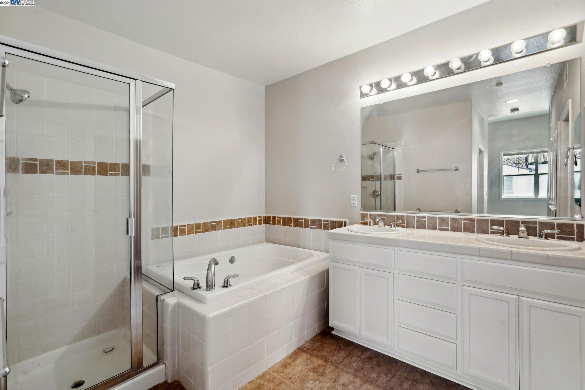 Detail Gallery Image 20 of 25 For 4225 Clarinbridge Cir, Dublin,  CA 94568 - 1 Beds | 1/1 Baths