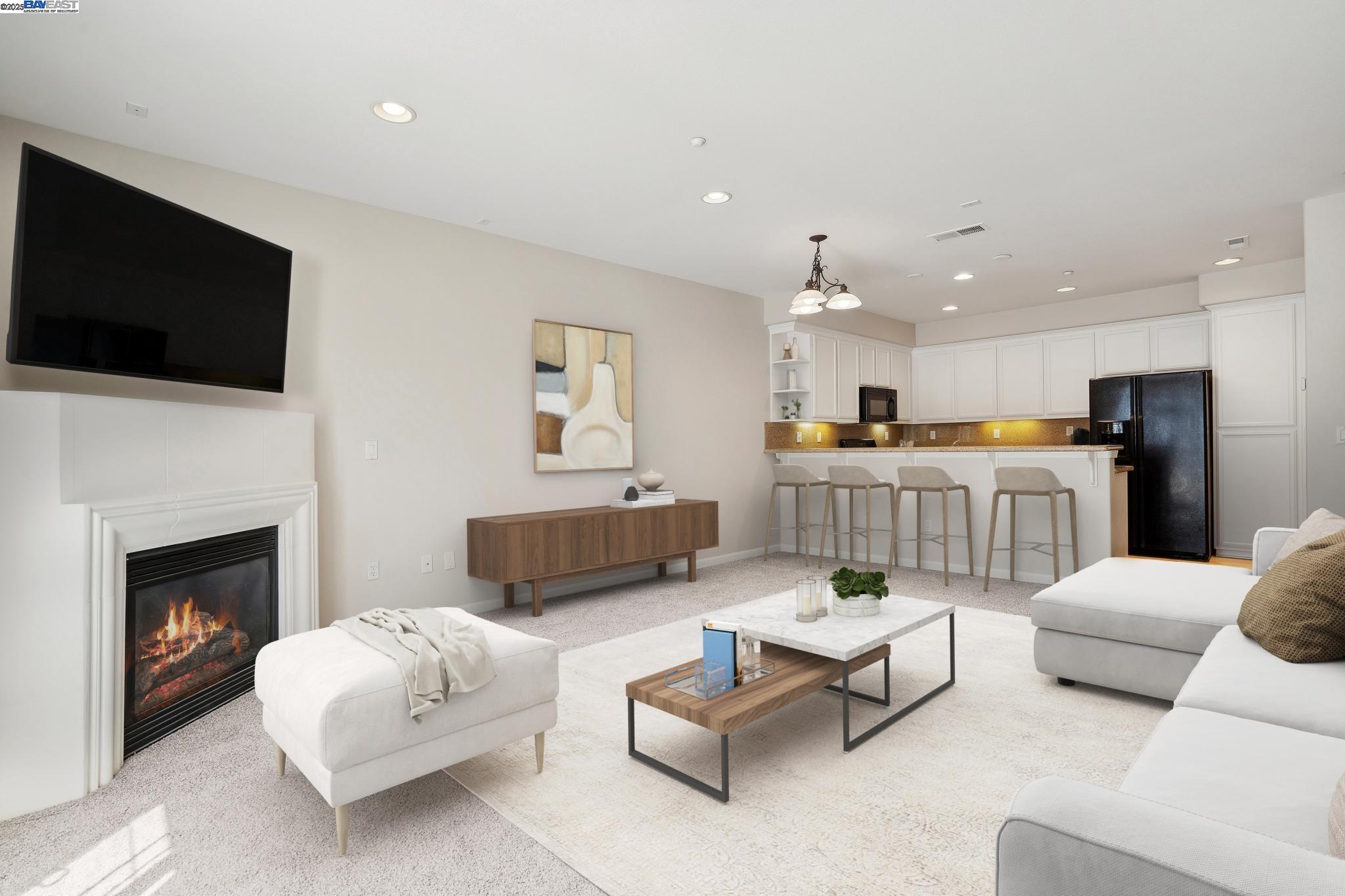 Detail Gallery Image 3 of 25 For 4225 Clarinbridge Cir, Dublin,  CA 94568 - 1 Beds | 1/1 Baths