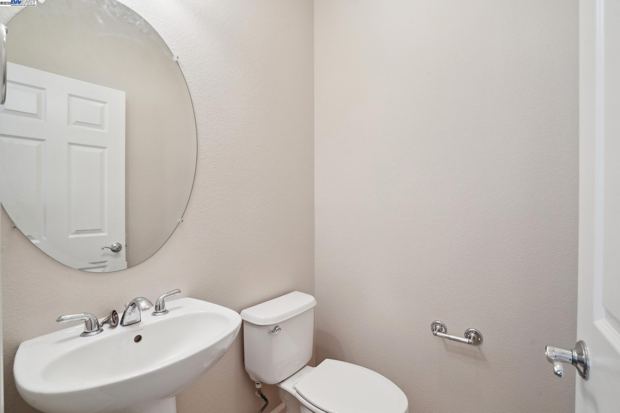 Detail Gallery Image 24 of 25 For 4225 Clarinbridge Cir, Dublin,  CA 94568 - 1 Beds | 1/1 Baths