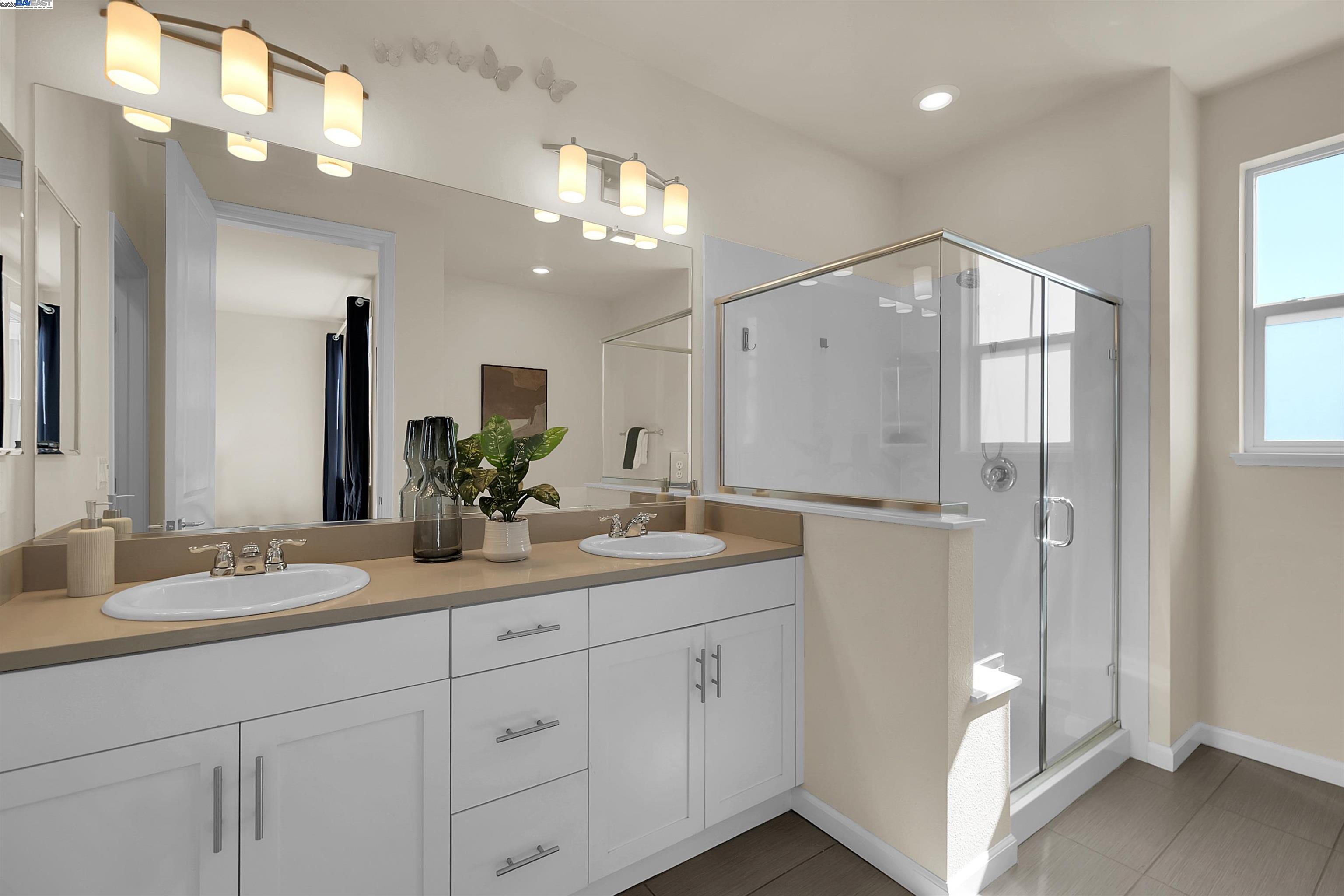Detail Gallery Image 19 of 32 For 1233 Bockman Rd #19,  San Lorenzo,  CA 94580 - 3 Beds | 2/1 Baths