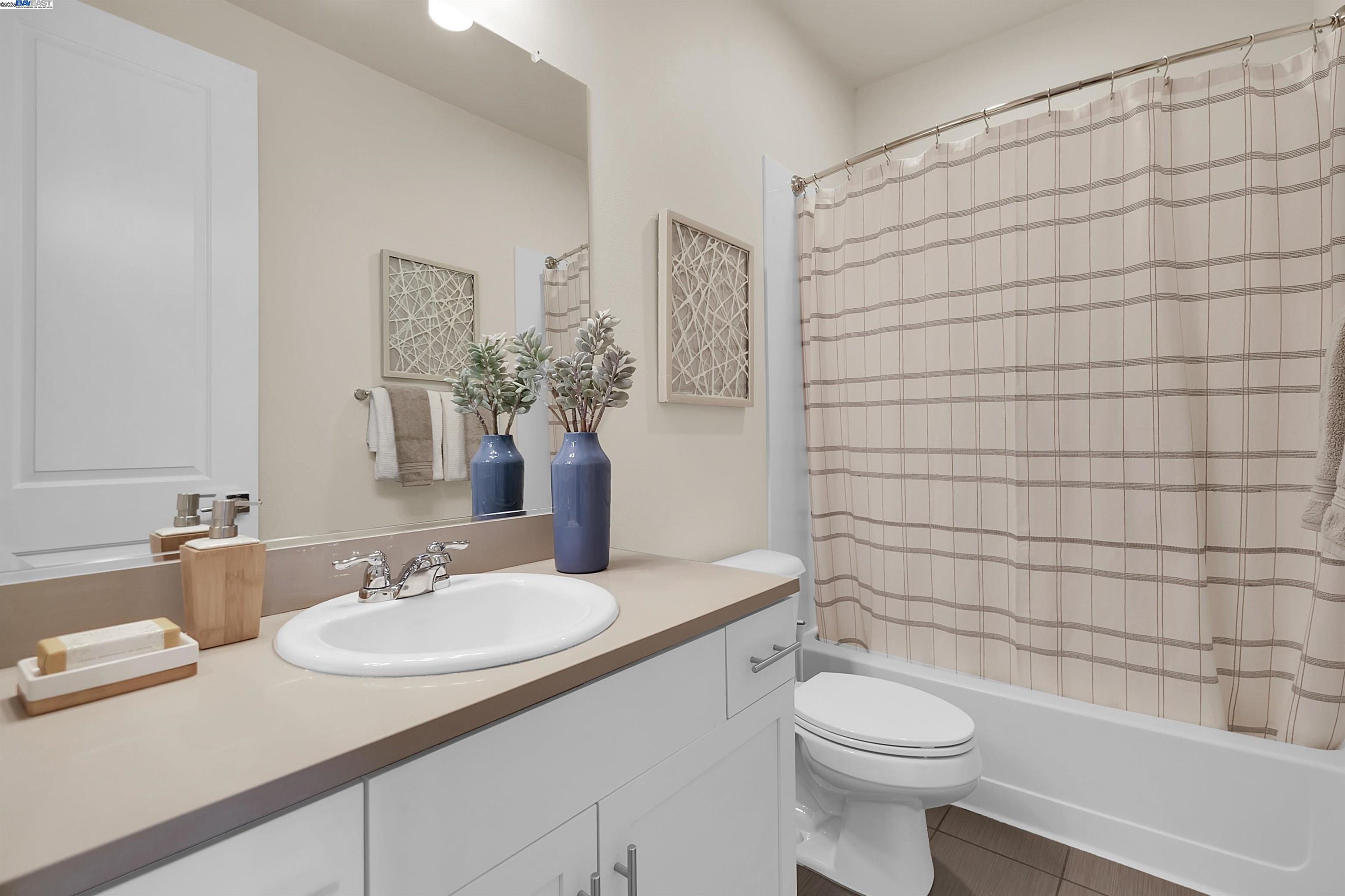 Detail Gallery Image 27 of 32 For 1233 Bockman Rd #19,  San Lorenzo,  CA 94580 - 3 Beds | 2/1 Baths