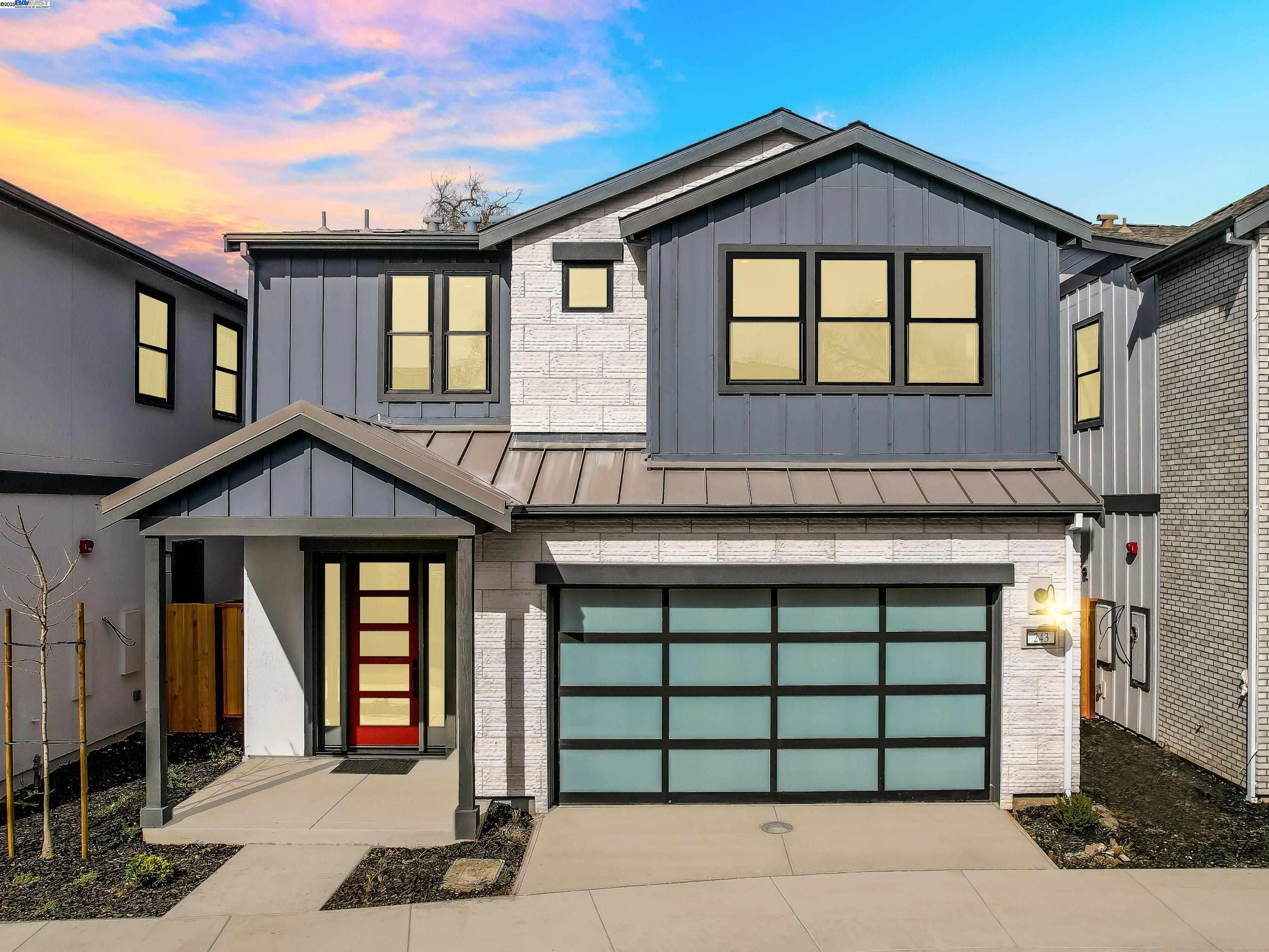 Detail Gallery Image 2 of 57 For 257 Haleena Place, Walnut Creek,  CA 94596 - 3 Beds | 3/1 Baths