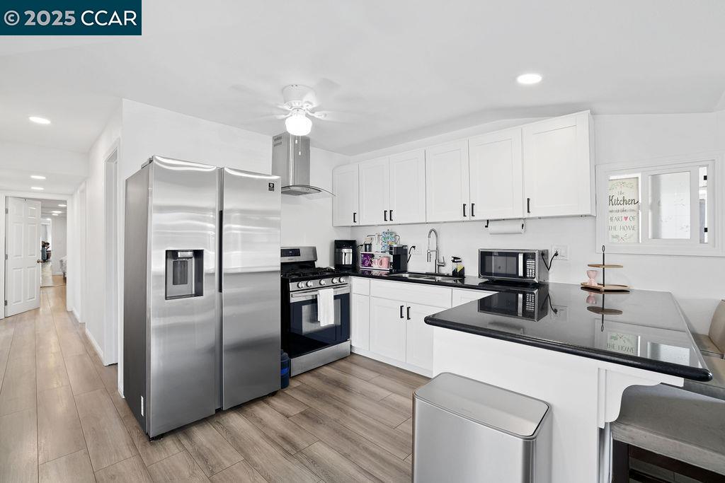 Detail Gallery Image 1 of 26 For 3301 Buchanan #85,  Antioch,  CA 94509 - 2 Beds | 1 Baths